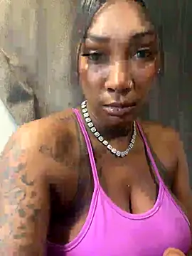 CUMQUEEN-XXX69 online show from September 2025 09:40:02 PM