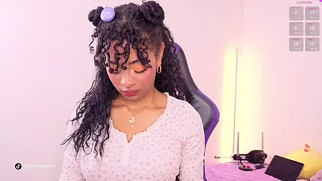 Heily Fox online show from March 2026 04:13:01 PM