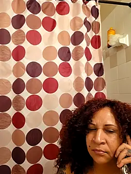 ladycreamypr2 online show from May 2026 06:14:01 PM