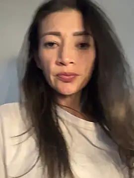 Yulia sx online show from January 2025 09:50:01 PM