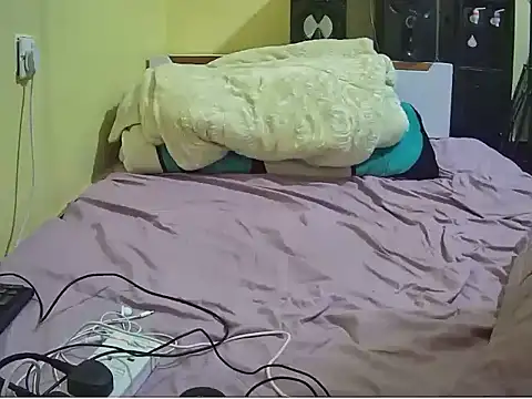 Chavvy 10 online show from December 2025 04:30:02 AM