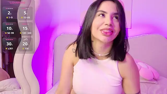 Snapshot of innocentlady_ chatting on November 2025 02:43:02 PM innocentlady online show from November 2025 02:43:02 PM