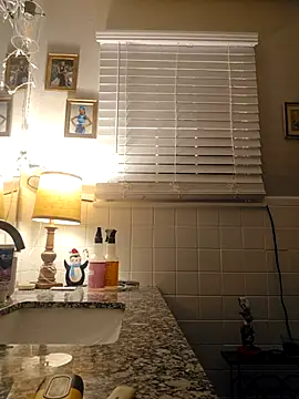 LongandEasy77 online show from December 2025 10:11:01 AM