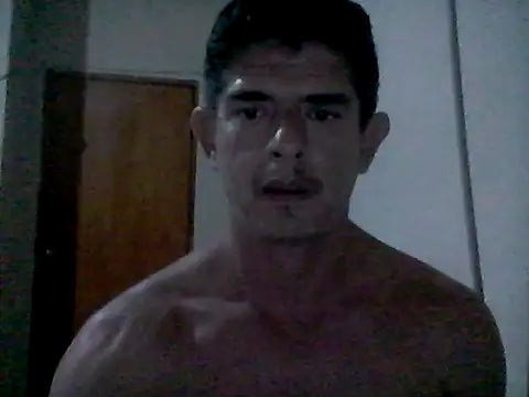 Snapshot of Marobronco chatting on November 2025 02:37:02 AM Marobronco online show from November 2025 02:37:02 AM