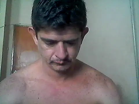 Snapshot of Marobronco chatting on December 2025 05:55:02 PM Marobronco online show from December 2025 05:55:02 PM