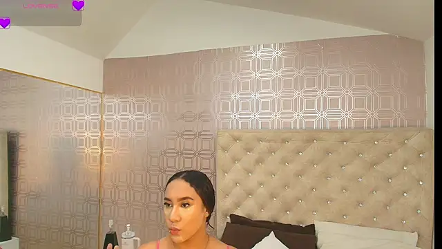 Sara Desire online show from January 2025 12:24:01 PM