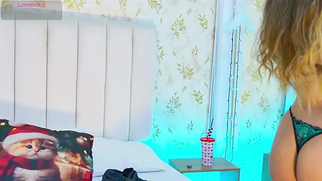 Sara Desire online show from January 2026 12:18:01 PM