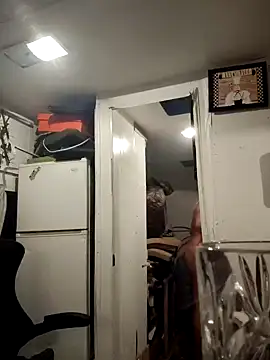 allissonw13 online show from December 2024 07:27:02 AM