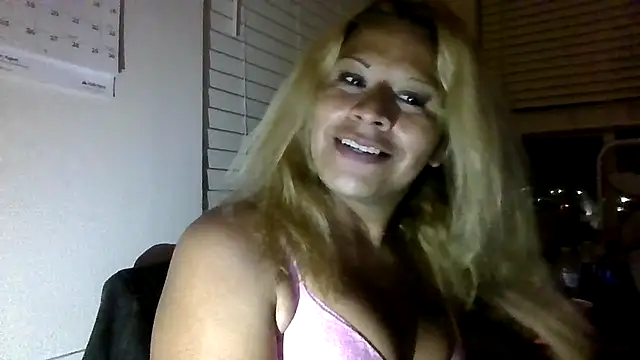 allissonw13 online show from July 2026 06:16:01 AM