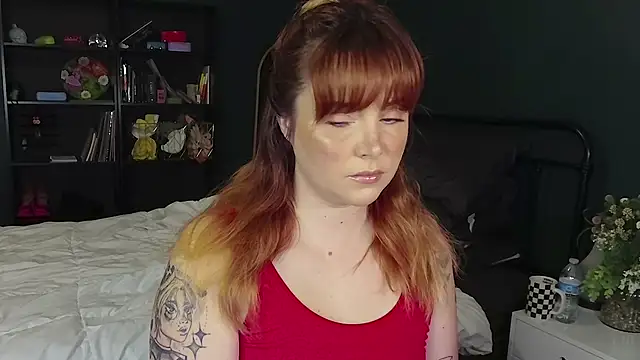 Snapshot of Blaze_Baby chatting on December 2024 04:04:01 PM Blaze Baby online show from December 2024 04:04:01 PM