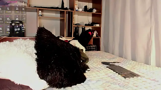 Teo skinny online show from March 2026 10:04:02 PM