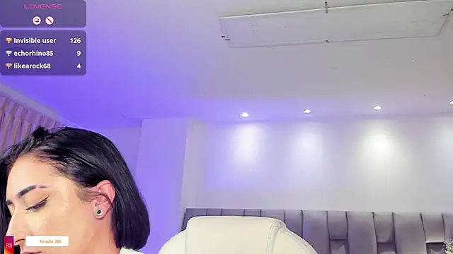 kendra scoth online show from February 2025 10:25:02 PM