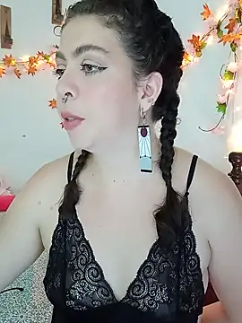 Malka Burning online show from December 2024 10:41:02 PM