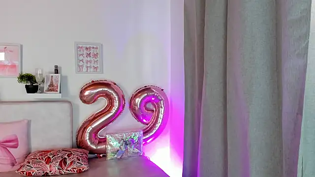 Malka Burning online show from March 2025 09:11:02 PM