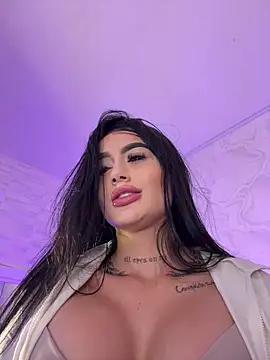 SOPHICARTERS online show from November 2025 12:19:02 PM