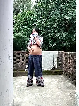 Snapshot of Hot-rubina chatting on October 2025 03:36:01 AM Hot-rubina online show from October 2025 03:36:01 AM