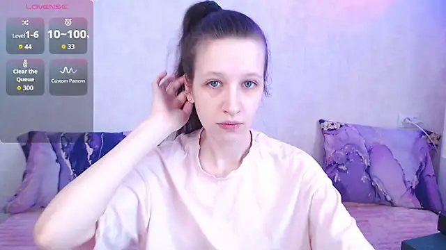 Snapshot of ur_kitty__ chatting on March 2026 07:01:02 AM ur kitty online show from March 2026 07:01:02 AM