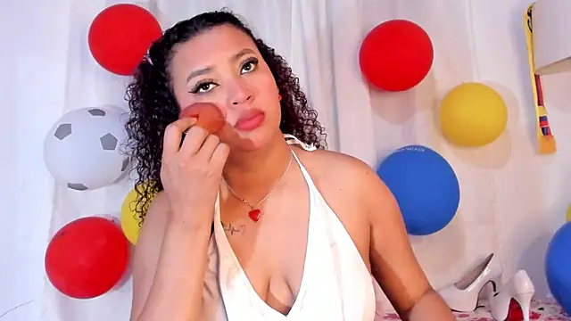 JessyZoe online show from July 2026 05:39:01 PM