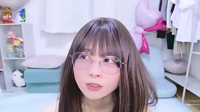 Snapshot of chihiro_ri chatting on May 2026 09:25:01 AM chihiro ri online show from May 2026 09:25:01 AM