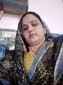 Kiyara7 online show from February 2025 01:02:01 PM