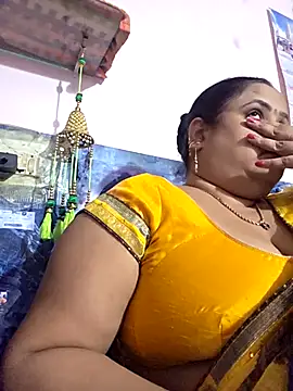 Kiyara7 online show from October 2025 02:14:01 PM