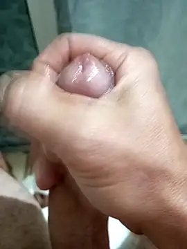 Snapshot of Din0071 chatting on January 2025 11:02:01 PM Din0071 online show from January 2025 11:02:01 PM