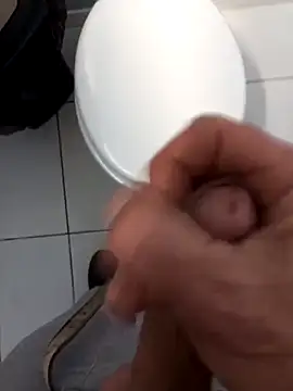 Snapshot of Din0071 chatting on March 2025 02:14:01 PM Din0071 online show from March 2025 02:14:01 PM