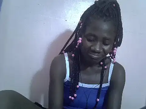 Snapshot of Petite_rider chatting on February 2025 08:44:02 AM Petite rider online show from February 2025 08:44:02 AM