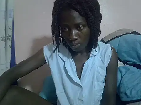 Snapshot of Petite_rider chatting on March 2025 04:58:01 AM Petite rider online show from March 2025 04:58:01 AM