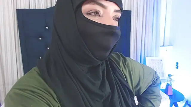 Uzra hayed online show from January 2025 10:28:01 PM