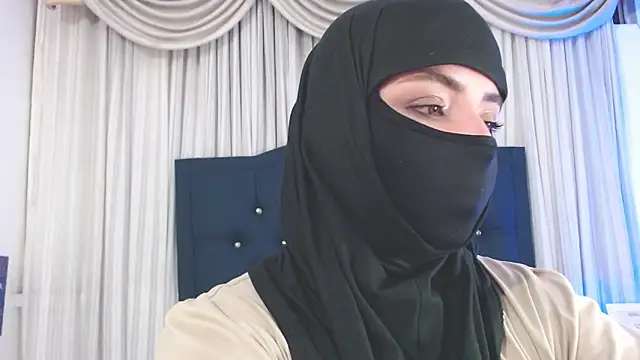 Uzra hayed online show from January 2025 02:07:02 AM