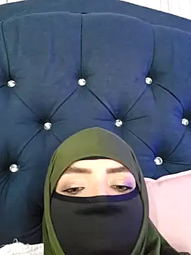 Uzra hayed online show from February 2025 01:46:02 AM