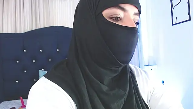 Uzra hayed online show from March 2025 07:22:01 PM