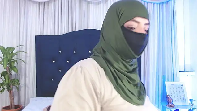 Uzra hayed online show from March 2025 08:01:02 PM