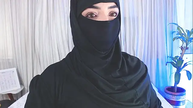 Uzra hayed online show from September 2025 02:33:01 PM