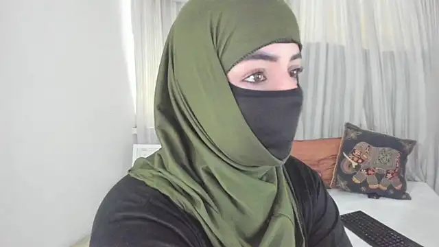 Snapshot of Uzra_hayed chatting on March 2026 02:27:01 PM Uzra hayed online show from March 2026 02:27:01 PM