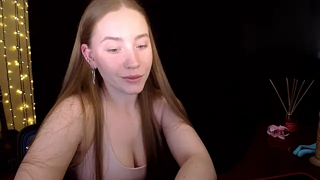 SindiWatsoon online show from May 2026 03:29:01 PM