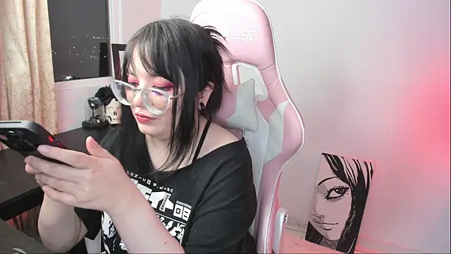 Snapshot of _hikaru_arimura chatting on February 2025 02:49:02 AM hikaru arimura online show from February 2025 02:49:02 AM