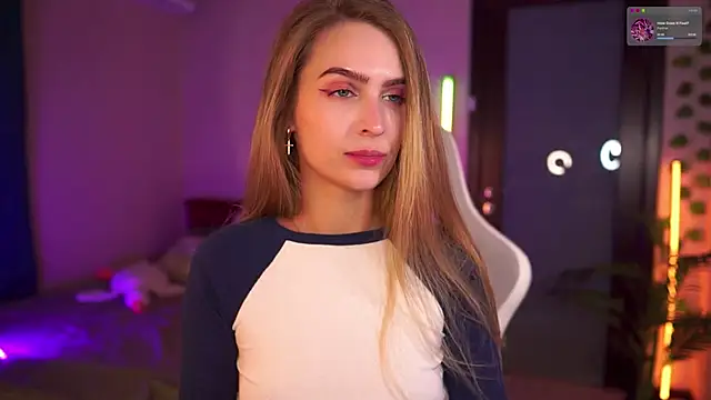 Kamila icee online show from September 2025 06:56:02 PM