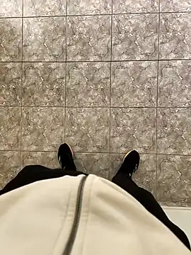 onbifeet online show from February 2026 11:41:01 AM