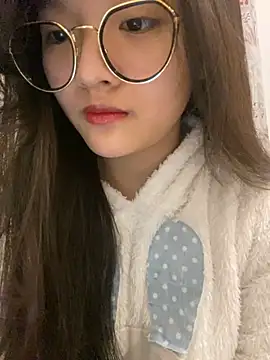 Krixxi22 online show from January 2025 03:28:02 PM