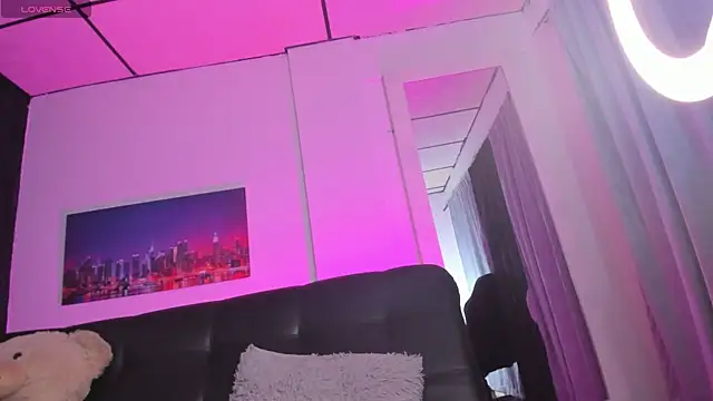 sam carsonx online show from February 2025 03:08:02 AM