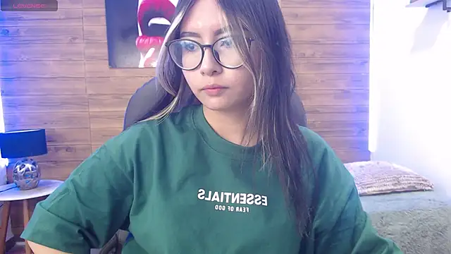 Ashlyeegray online show from January 2025 04:30:02 AM