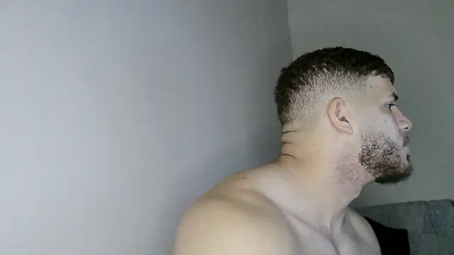 Snapshot of Dedel199 chatting on February 2026 11:42:02 PM Dedel199 online show from February 2026 11:42:02 PM