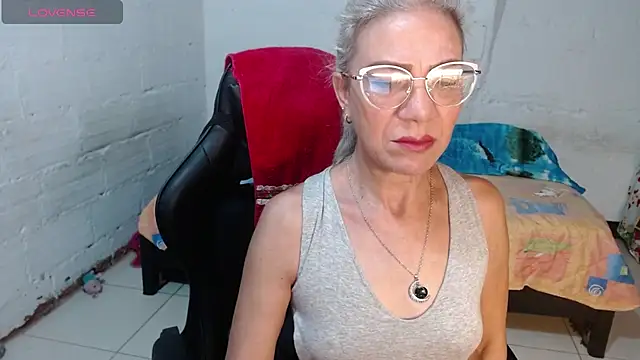 Giorgia xue53 online show from December 2024 08:39:01 PM