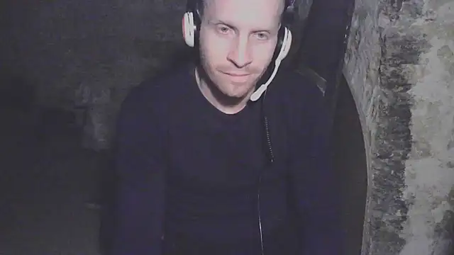 Snapshot of GoodSeksLove chatting on March 2025 05:33:01 PM GoodSeksLove online show from March 2025 05:33:01 PM