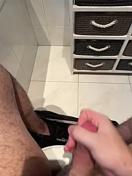 Snapshot of Deralboaus01 chatting on February 2025 10:39:02 AM Deralboaus01 online show from February 2025 10:39:02 AM