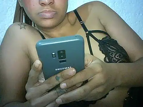 Bellabeltrann online show from January 2026 01:05:02 PM