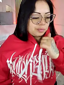 martinna tay online show from March 2026 03:13:02 AM