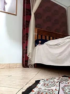 LOVELY-2BERRY online show from December 2025 06:52:01 AM